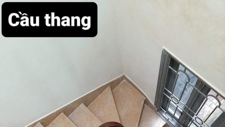 BÁN NHÀ VĨNH PHÚC - BA ĐÌNH – NHÀ MẶT NGÕ, OTO TRÁNH 50M. DT 48m2, 4 Tầng, MT 4.5m. CHỈ 5.5 TỶ.